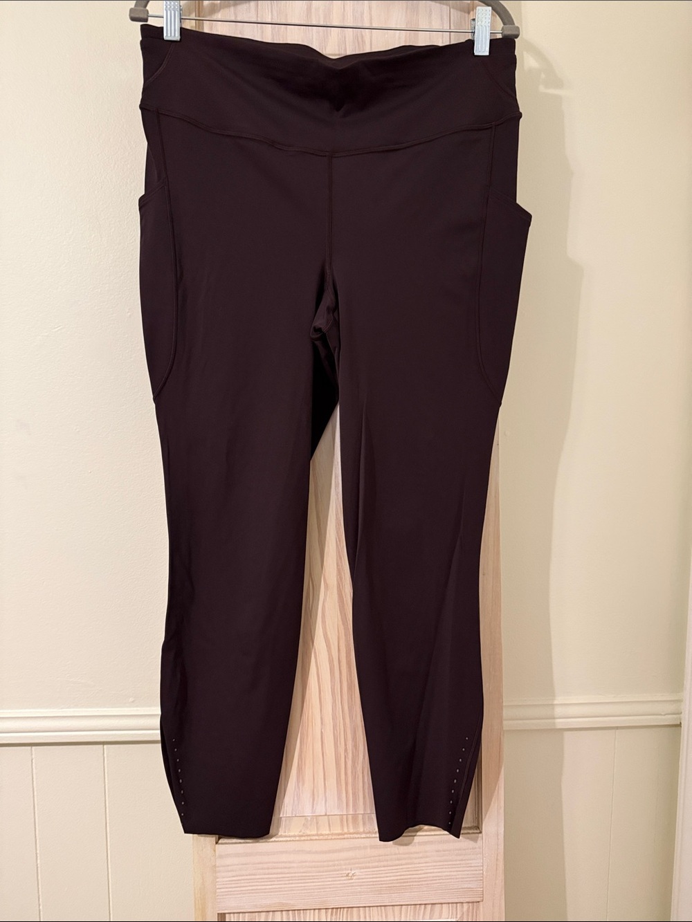 Lululemon Fast and Free High Rise Leggings in Brown, Size 14
